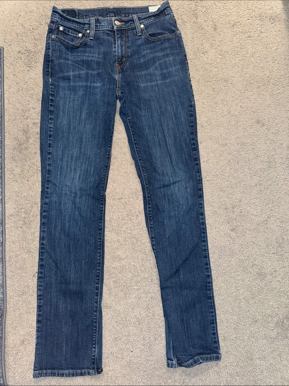 Levi’s Classic Women’s Straight-Leg Jeans - Dark Blue Size 6L 28w